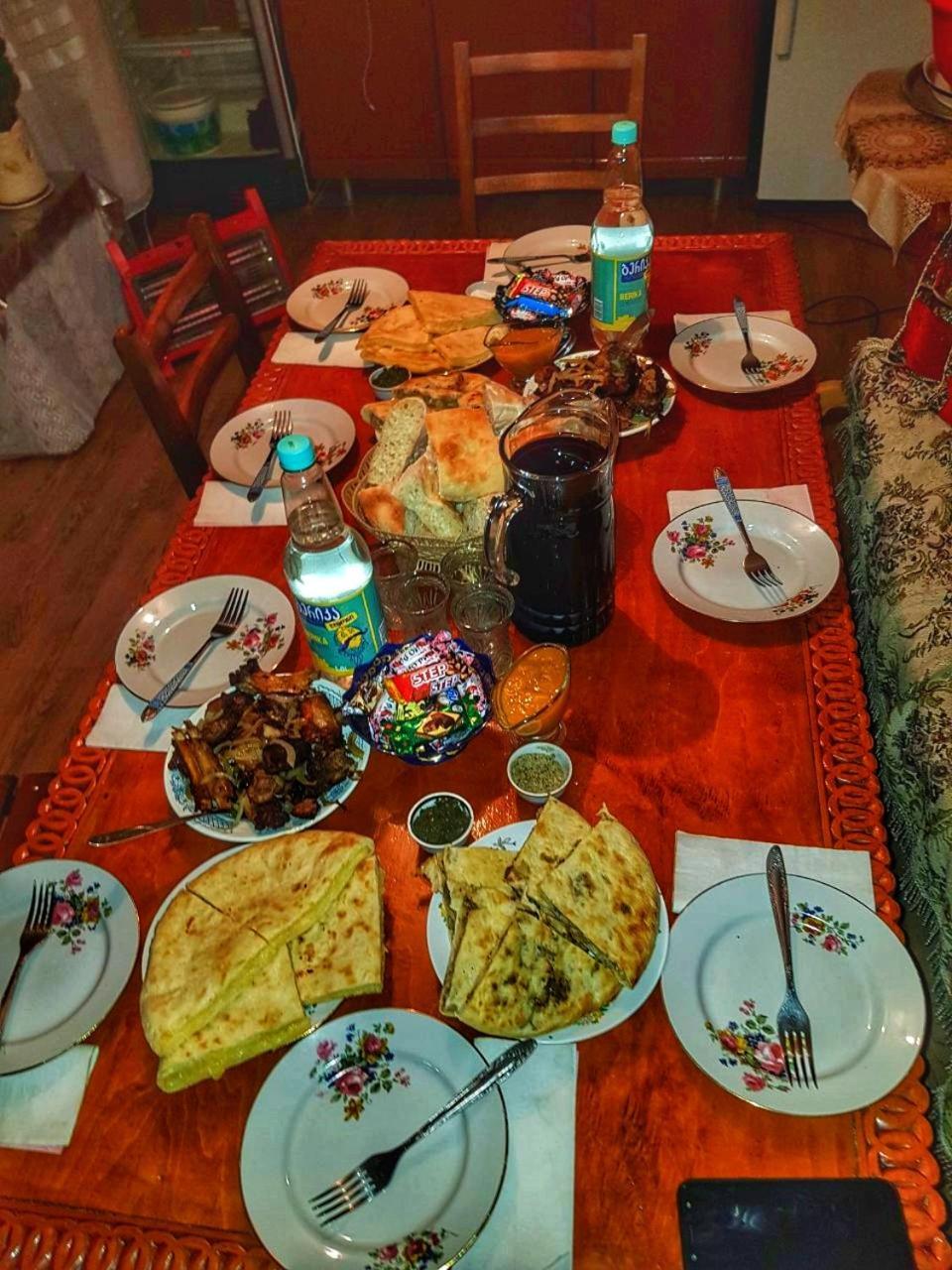 Гостевой дом Буба Ушгули Экстерьер фото